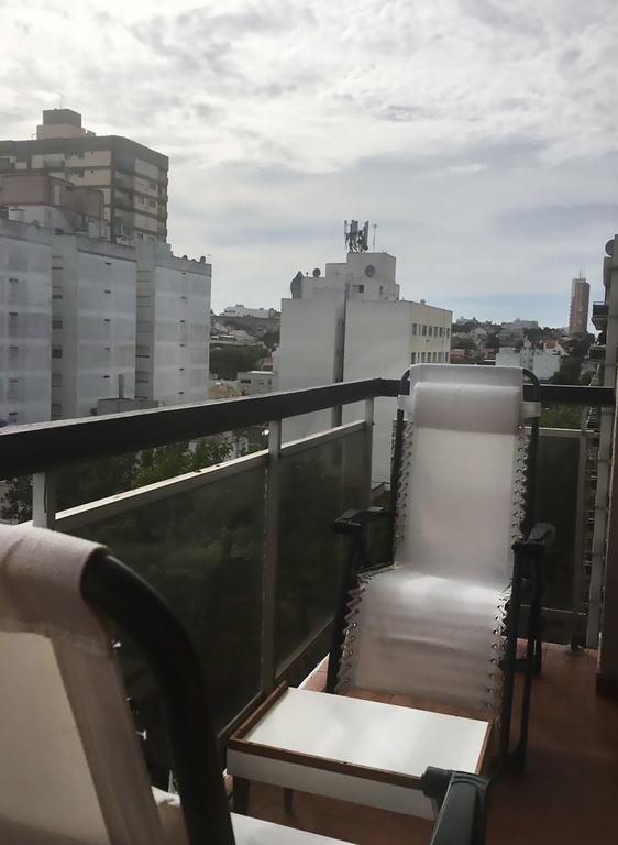 Apartment Edificio Motril: Spacious 4-person Near Aldrey Shopping *