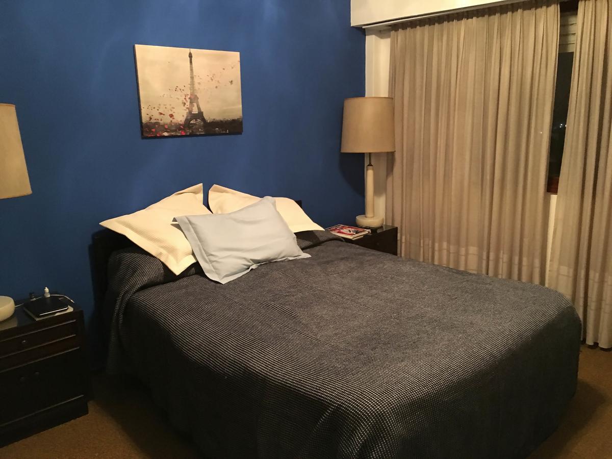 Apartment Edificio Motril: Spacious 4-person Near Aldrey Shopping